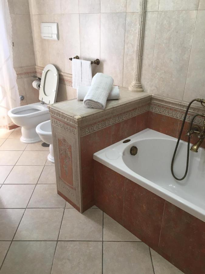 La Pietra Bed & Breakfast *